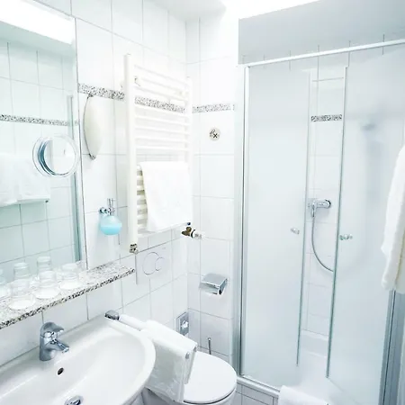 Bed & Breakfast Sauer Garni 3*