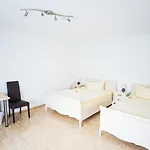 Sauer Garni Neu-Isenburg