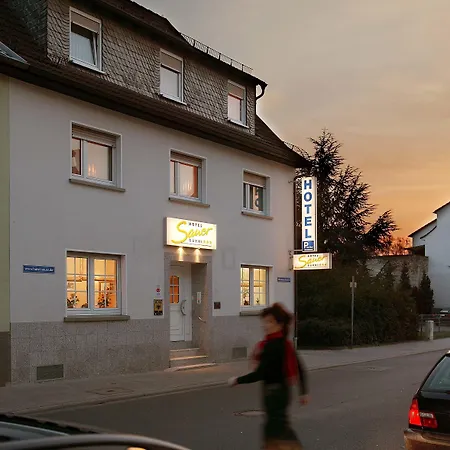 Sauer Garni Hotel Neu-Isenburg