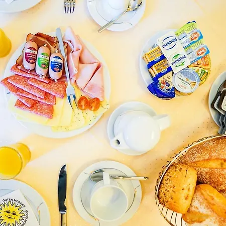 Sauer Garni Otel Neu-Isenburg