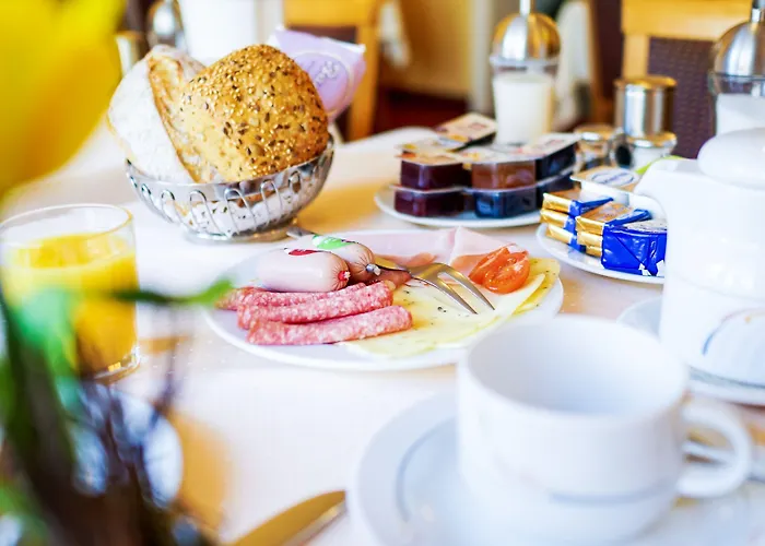 Sauer Garni 3* Neu-Isenburg